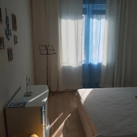 Apartment Апартамент Дени