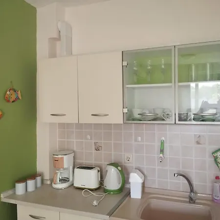 Апартамент Дени Apartment Byala (Varna)