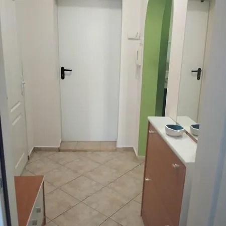 Apartment Апартамент Дени *