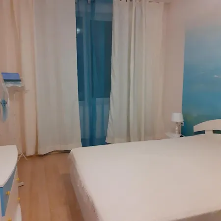 Апартамент Дени Apartment *